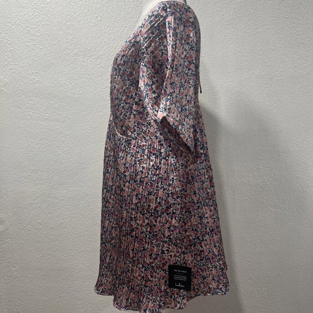 Lulus Womens Dress Floral Purple Pink‎ White Tie Back Accordian V-neck XL NEWT - Picture 6 of 16